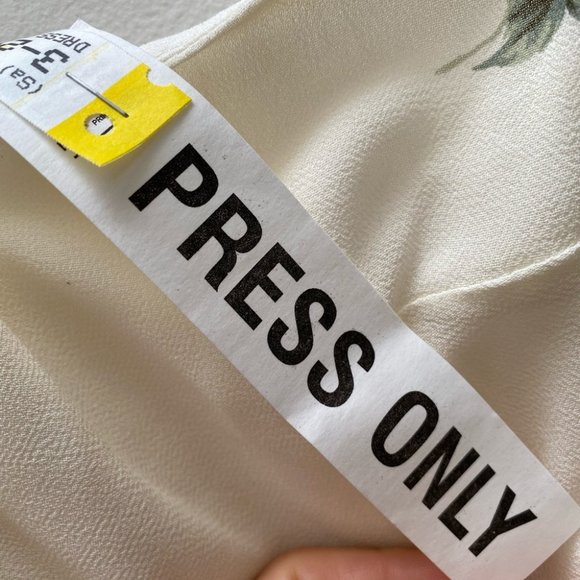 Reformation - Rainey White Floral Liberty Dress - Picture 9 of 9